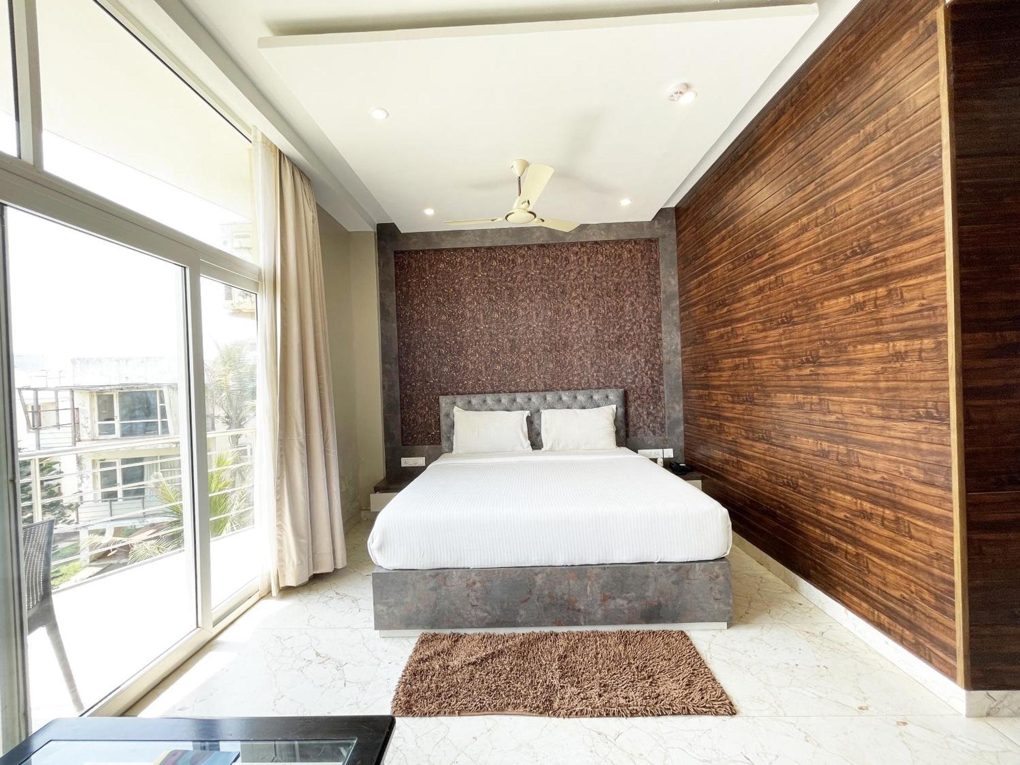 Hotel Tbs In ปูรี ภายนอก รูปภาพ